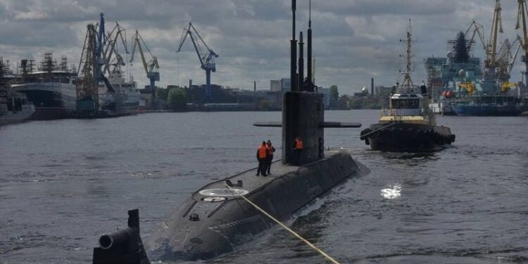 Head of Major Russian Shipyard Dies Suddenly, No Cause Given
