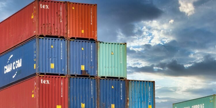 shipping-containers-konrad