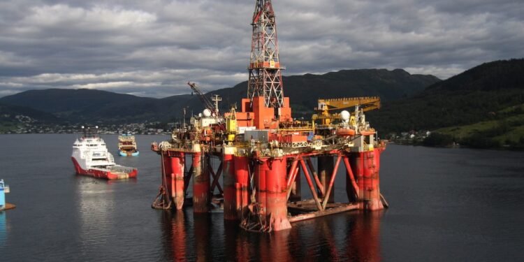 Transocean’s Songa Offshore Deal Is Biggest in Oil Downturn