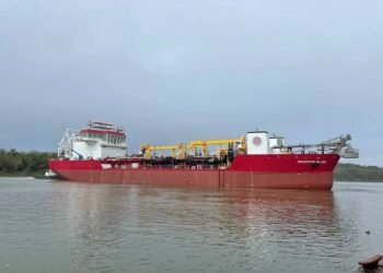 GLDD Preps for its New Hopper Dredge Galveston Island