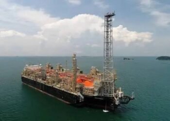 Golar LNG Buys NFE's Stake in FLNG Hilli