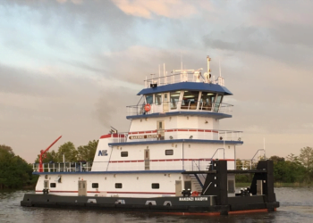Campbell Acquires NGL's Towboat and Barge Fleet