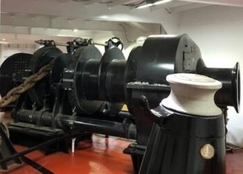 Crowley ATB Equipped with Markey Mooring Winches