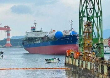 LNG Dual-fuel Chemical Tanker Launched for Fairfield