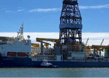 Deteriorated Bollard Caused Drillship Breakaway and Collision