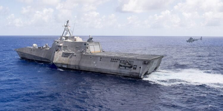 Congress Urged to Delay $9 Billion Navy Plan for Frigates