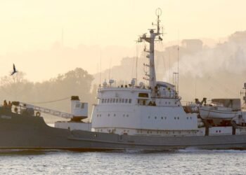 Russian Spy Ship Sinks in Black Sea After Collision