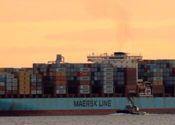 maersk line containership