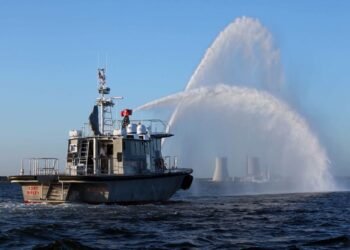 U.S. Coast Guard Admiral Admits to Not “Aggressively Enforcing” Firefighting Rules