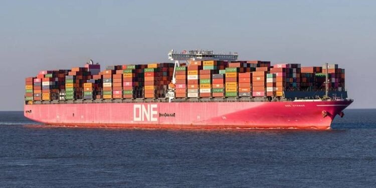 ONE Orders 10 Containerships