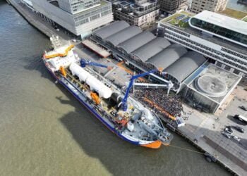 Van Oord Christens Second LNG-powered TSHD Vox Apolonia