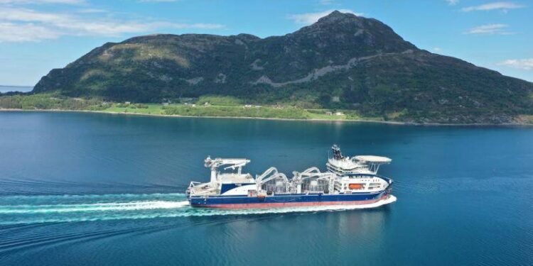 Vard Wins Order to Build Cable Layer for Mystery Owner
