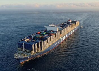 cma cgm containership