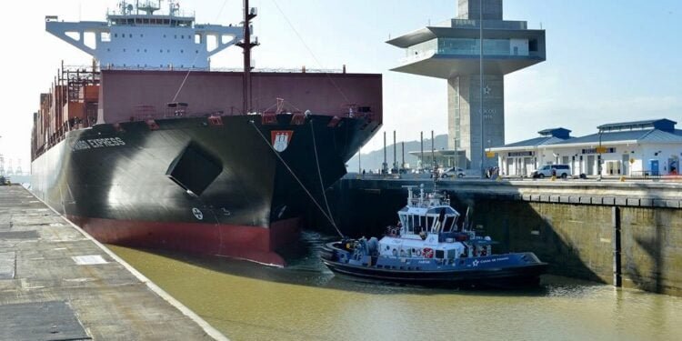 Panama Canal Welcomes Largest Ship to Date – MV Valparaiso Express