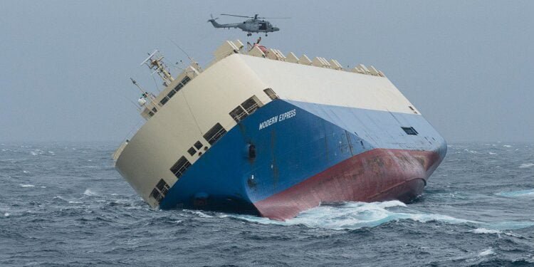 gCaptain’s Picks: Top Maritime Stories Making Headlines in 2016