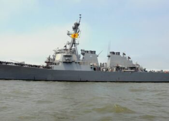 U.S. Sends Destroyer USS Cole to Patrol off Yemen -Officials