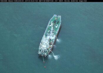 Salvors Suspend Operation to Refloat Grounded ‘Arca 1’ Tanker in Nova Scotia – Update