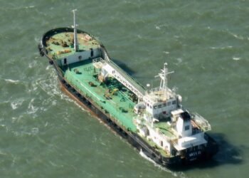Somali Pirates Hijack First Commercial Ship Since 2012
