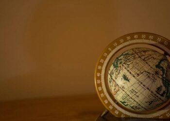 ECDIS is Not a Replacement for Terrestrial Navigation