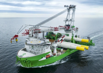 Steel in the Water: Foundation Installation Kicks Off for First Commercial-scale U.S. Offshore Wind Farm