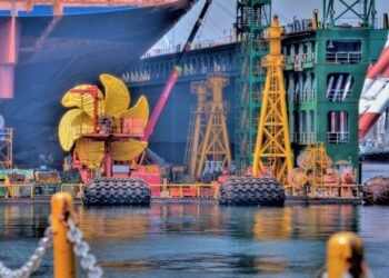 More Asian Defaults Loom in 2017 Amid Korea Shipyard Debt
