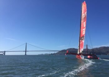 Search Called Off for Professional Solo-Sailor Missing in the Pacific