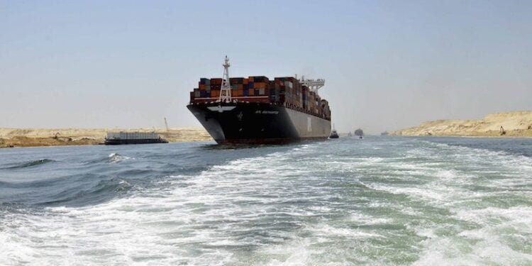 Egypt Seeks New Suez Canal Toll Deal with Global Shipping Lines