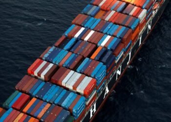 Hanjin Vessel Sitting Off Canada for Months Set to Dock in Vancouver