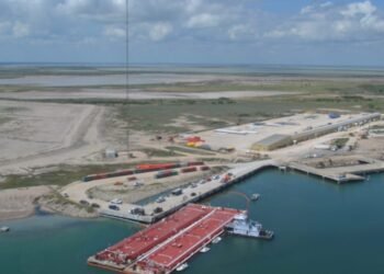 Diesel Spill on Texas’ Intracoastal Waterway After Towing Vessel Hits Dock