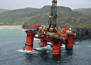 Transocean to Scrap Three Floaters
