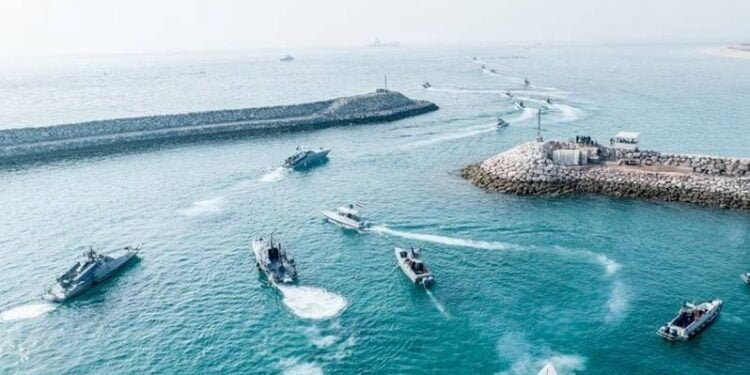 Iran's Navy Unveils New Vessels Equipped with 600-kilometer-range Missiles Iran's Navy Unveils New Vessels Equipped with 600-kilometer-range Missiles