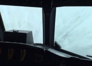 WATCH: Hurricane Hunters Fly Into Eye of Hurricane Matthew