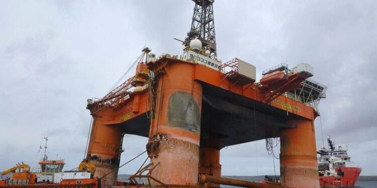 Transocean Winner Ready for Its Lift Transocean Winner Ready for Its Lift