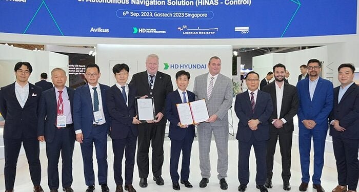 HiNAS Control award ceremony