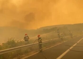 Greek Ferry Helps Evacuate Hospital Amidst EU's Largest Wildfire