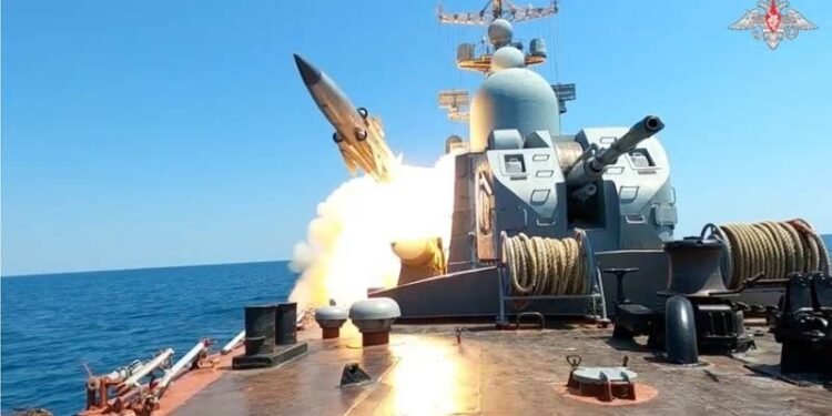 Russian Navy Rehearses Firing Rockets at Ships in Black Sea After Warning to Ukraine