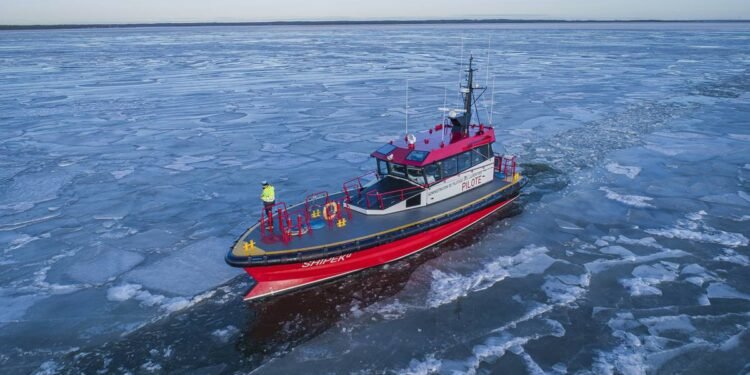 Baltic Workboats Delivers New Launch for the Laurentian Pilotage Authority