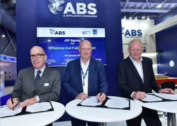 ABS, GTT and DHT Developing LNG-fueled VLCC Design