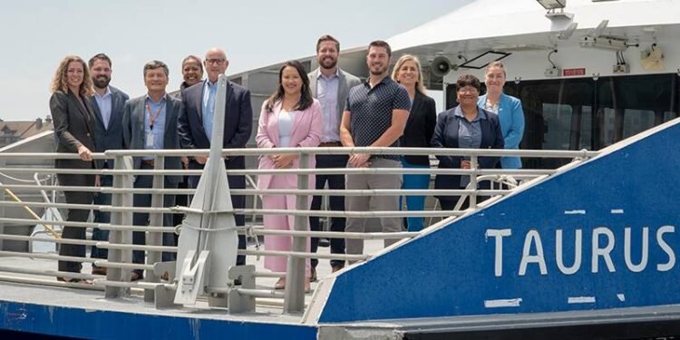 Four San Francisco Ferries Refit With Cleaner Engines Maritime And   Photo San Francisco Bay Ferries 141379 750x375 