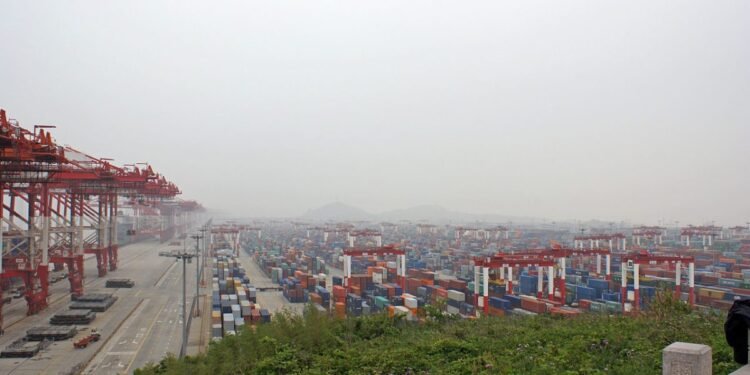 Shipping Boom Worsens Air Pollution Over China, Killing Thousands, Study Says
