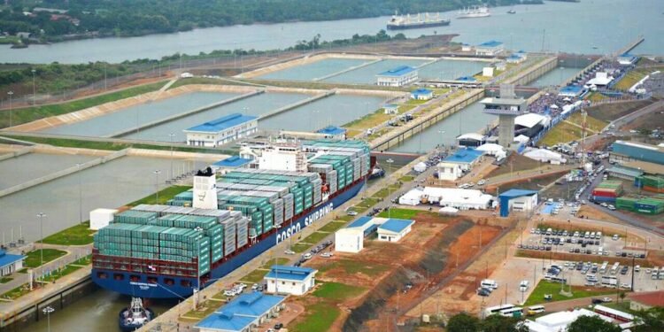 Panama Canal Authority: 55 Vessels Through New Locks in First Month Panama Canal Authority: 55 Vessels Through New Locks in First Month