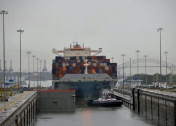 Panama Canal Retakes Market Share from Suez