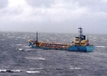 mt vier harmoni at sea