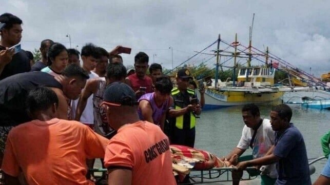 Tanker Capsizes Fishing Vessel Off Scarborough Shoal, Killing Three Tanker Capsizes Fishing Vessel Off Scarborough Shoal, Killing Three