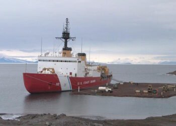 uscg icebreaker polar star