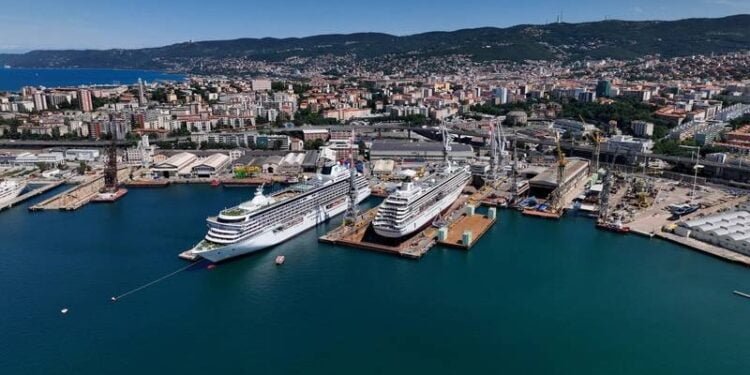 Fincantieri Completes Two Refits for Crystal Cruises Fincantieri Completes Two Refits for Crystal Cruises