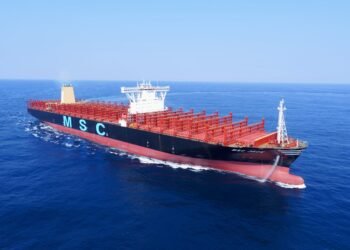 Record-Breaking MAN B&W Engine Debuts Aboard Ultra-Large Containership