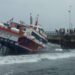 All Safe After Passenger Ferry Becomes Pinned Against Pier in Italy – VIDEO All Safe After Passenger Ferry Becomes Pinned Against Pier in Italy – VIDEO