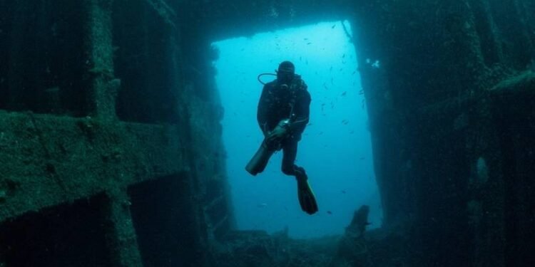 Malaysia Detains Chinese Ship Linked to Suspected Illegal Salvage of British WW2 Wrecks