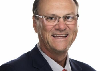 How to Reduce Carbon Intensity in Marine Fleets
This expert Q&A compares lower carbon solutions — from biofuels to electric propulsion. Learn More